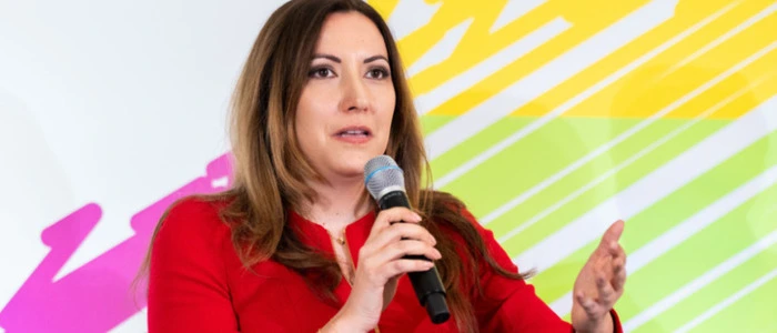 Petra Steger: "Sie kommen im Anzug daher"