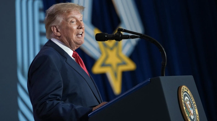 ARLINGTON, TEXAS - SEPTEMBER 10: U.S. President Donald Trump speaks during an event at the National Medal of Honor Museum on September 10, 2026 in Arlington, Texas. Trump honored medal recipients at the event while in Texas for the Republican National Committee's first-ever midterm convention. Andrew Harnik/Getty Images/AFP (Photo by Andrew Harnik / GETTY IMAGES NORTH AMERICA / Getty Images via AFP)