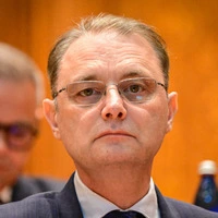 Diplomat Niculescu soll Rumänien aus der Krise führen