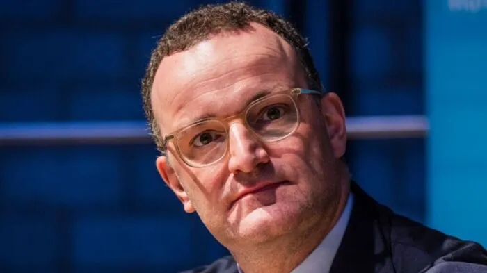 Ex-Unionsfraktionschef sieht alles um seine Person "so politisiert"