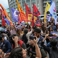 Die Gewalt gegen die Freiheit in der Türkei nimmt zu