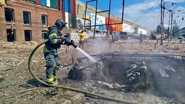 SLOVIANSK - UKRAINE: FOTO: APA/APA/AFP/UKRAINIAN EMERGENCY SERVICE/HANDOUT
