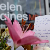 Die Anteilnahme für Helen Haines ist nach der Attacke groß