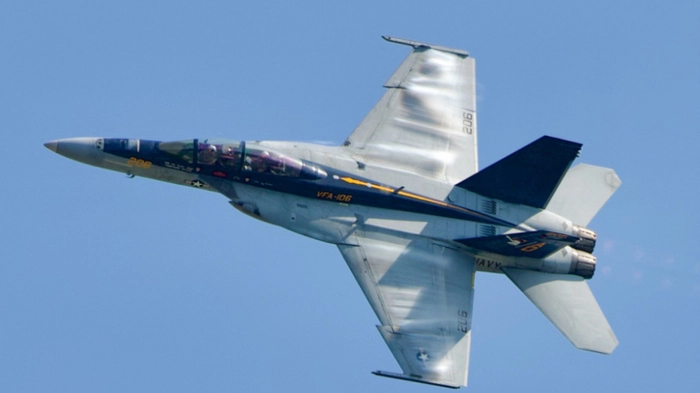 Ein F-18-Kampfjet kam zum Einsatz