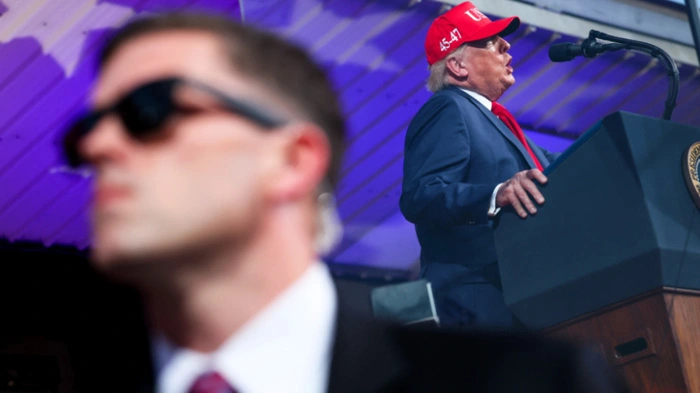 GASTONIA, NORTH CAROLINA - SEPTEMBER 16: U.S. President Donald Trump speaks during a campaign rally with North Carolina Republican Senate candidate, former RNC Chairman Michael Whatley at Gastonia Municipal Airport on September 16, 2026 in Gastonia, North Carolina. Whatley, currently trailing in the polls, will face off against Democratic Senate candidate, former North Carolina Gov. Roy Cooper in the midterm elections being held on November 3. Anna Moneymaker/Getty Images/AFP (Photo by Anna Moneymaker / GETTY IMAGES NORTH AMERICA / Getty Images via AFP)