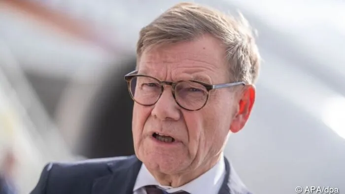 Der deutsche Außenminister vor dem Flug nach New York