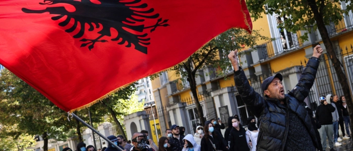 Erneut Proteste in Tirana