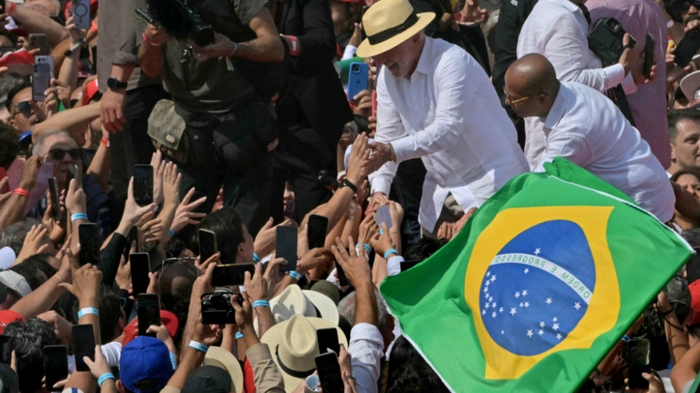 Brasiliens Präsident Luiz Inácio Lula da Silva startete in Wahlkampf