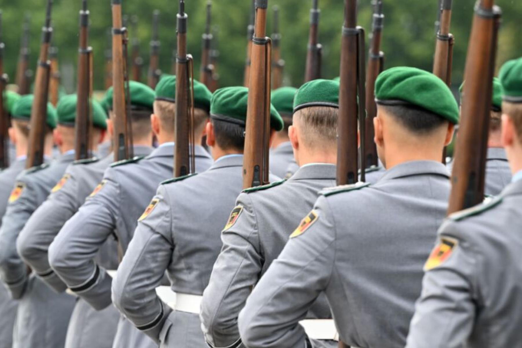 Brüssel: EU-Kommission schlägt "militärischen Schengenraum" vor