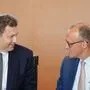 Kanzler Merz und sein Vize Klingbeil sind sich einig geworden | Kanzler Merz und sein Vize Klingbeil sind sich einig geworden