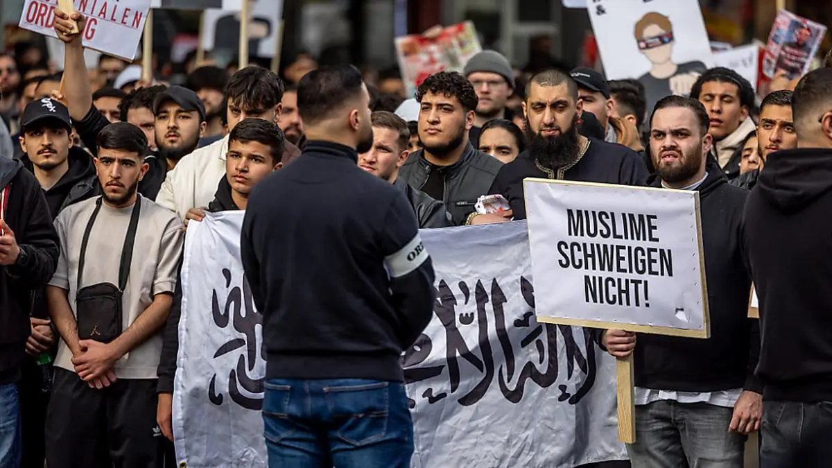 Bundestagsfraktionen fordern härtere Maßnahmen | Bundestagsfraktionen fordern härtere Maßnahmen