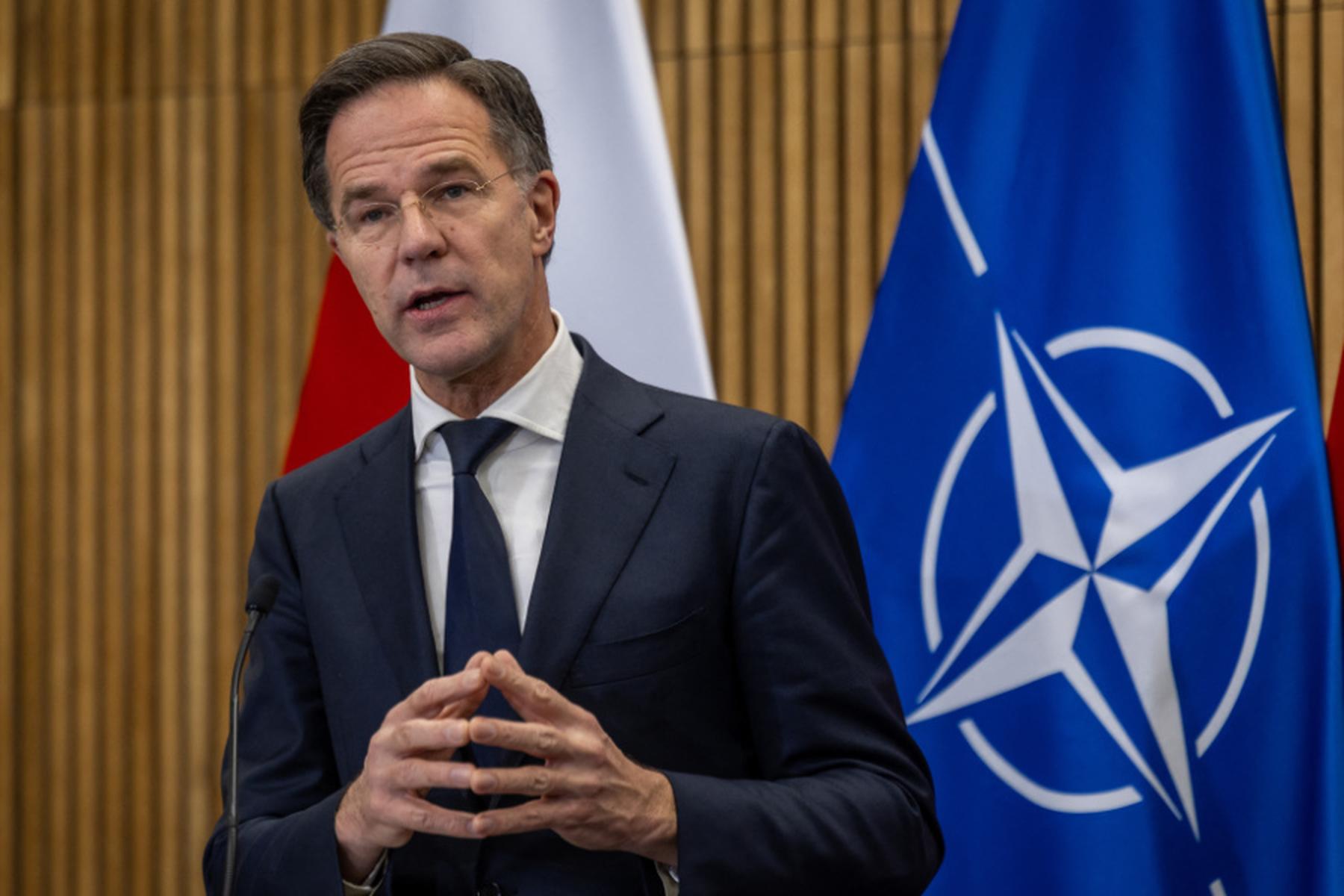 Brüssel/EU-weit: NATO-Generalsekretär: Autonome EU-Verteidigung unnötig