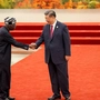 Chinas Präsident Xi begrüßt nigerianischen Kollegen Tinubu | Chinas Präsident Xi begrüßt nigerianischen Kollegen Tinubu