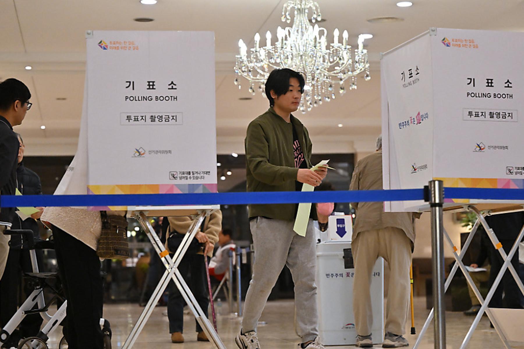 Seoul: Südkoreas Opposition bei Parlamentswahl klar vorne