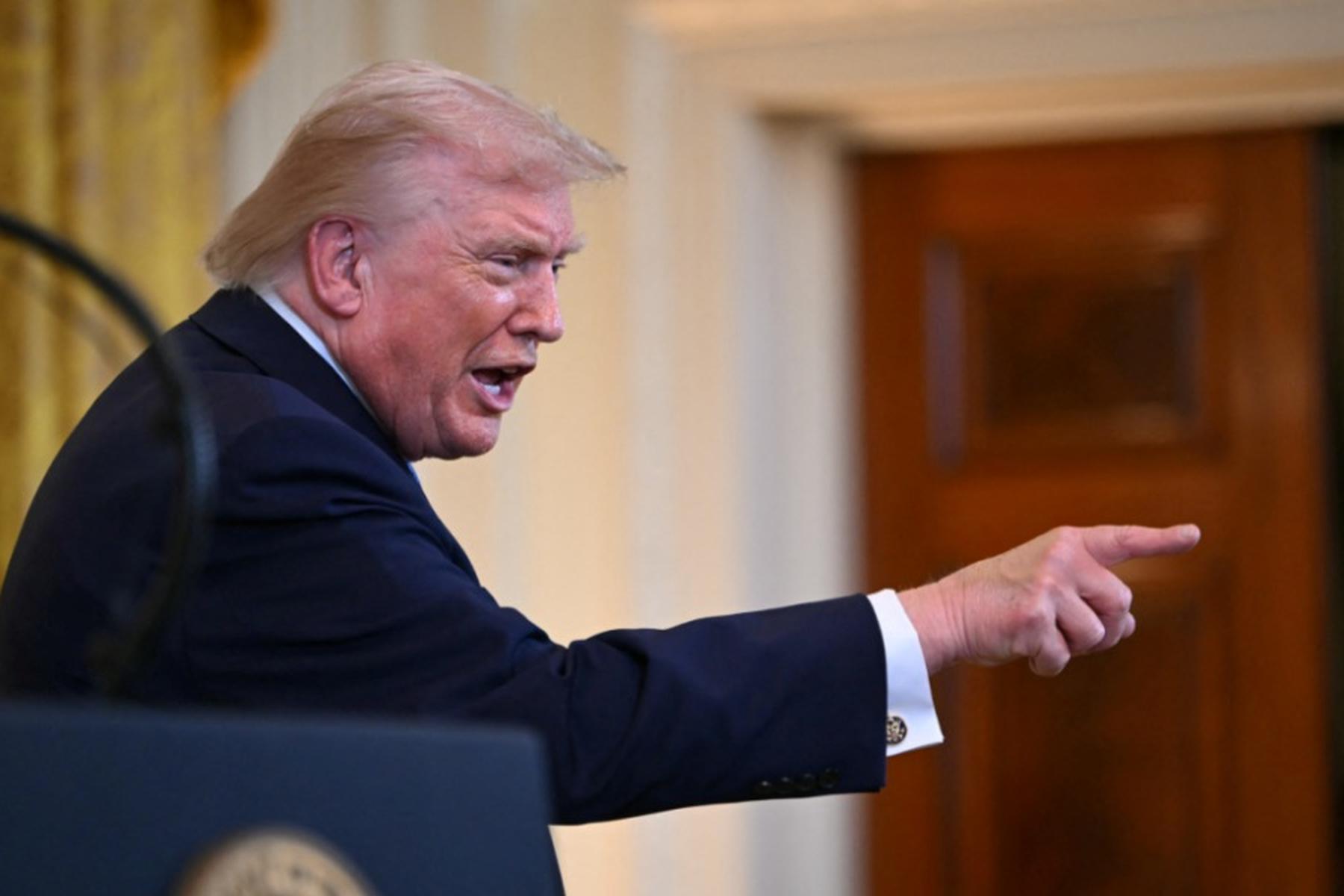 Washington/Caracas: Venezuela-Konflikt: Trump verfügt Blockade für Öltanker