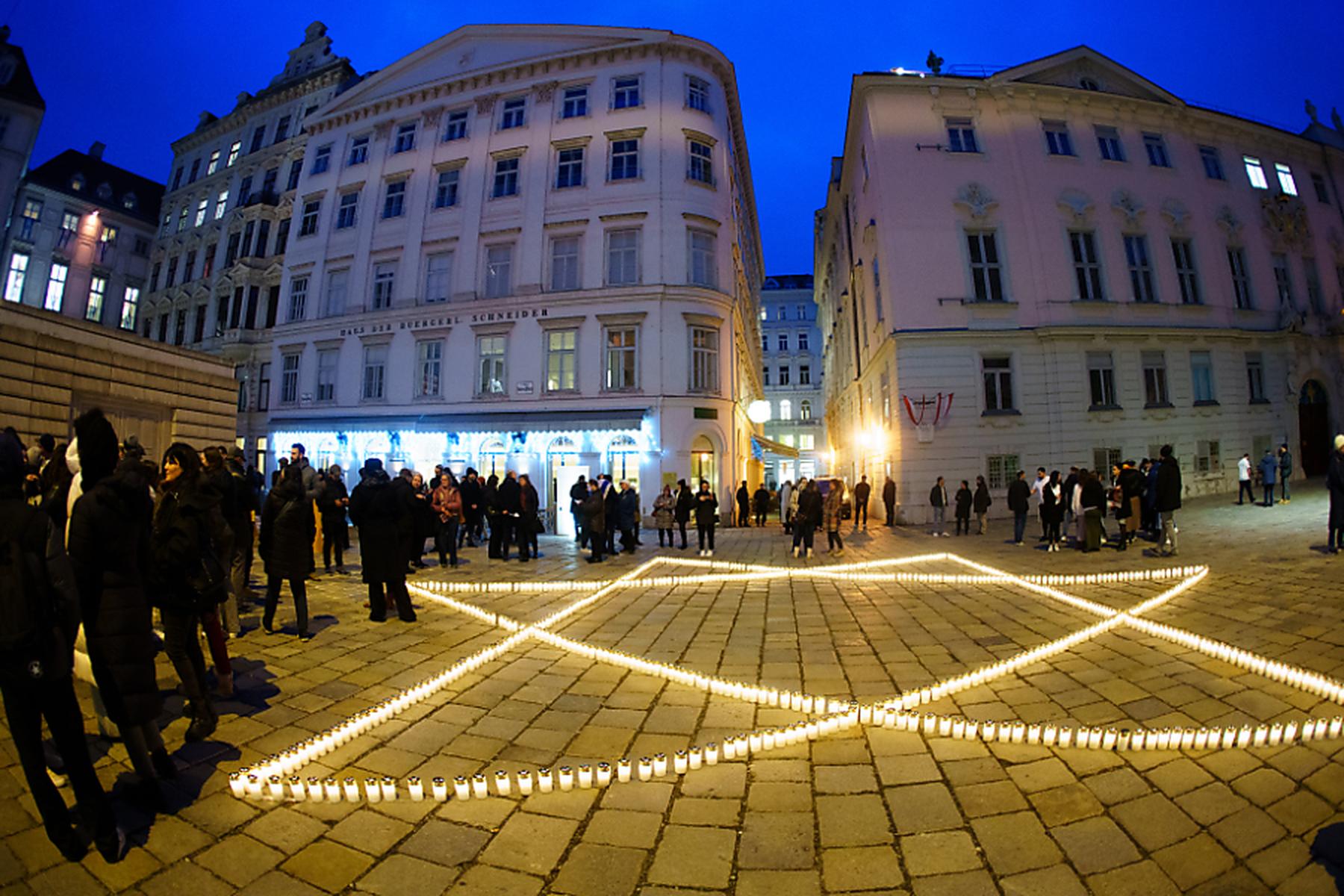 Wien: Lichtermeer in Wien erinnerte an Geiseln der Hamas