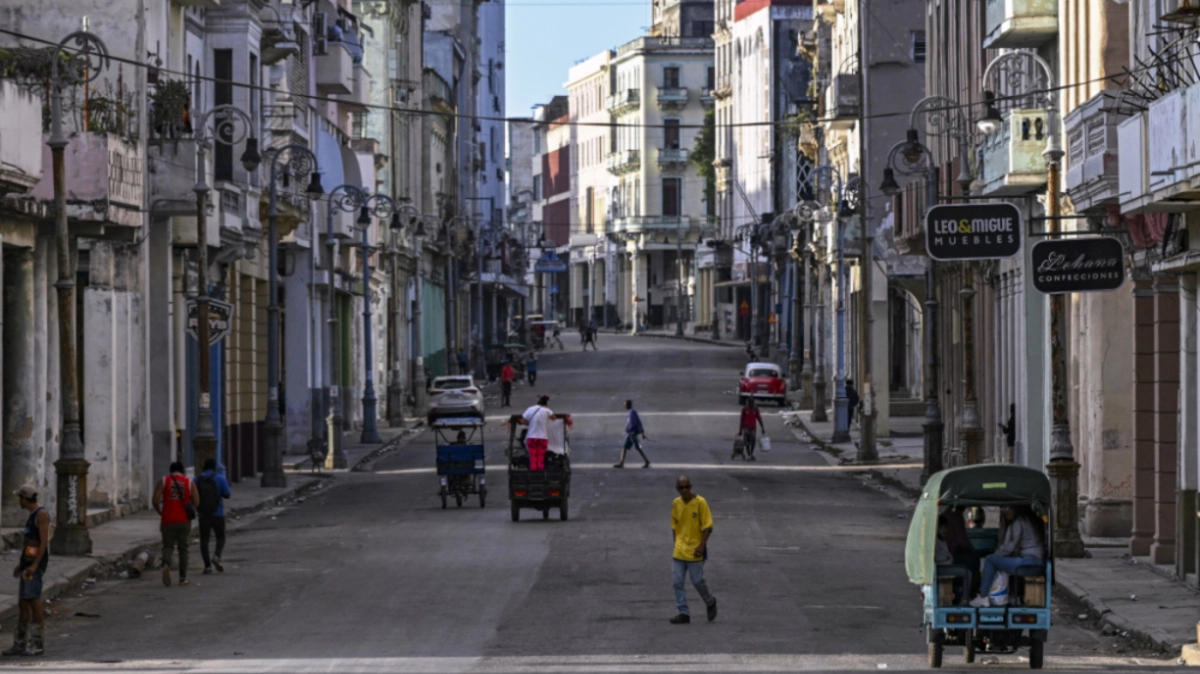 Bis zu 20 Stunden am Tag fällt in Teilen der Insel der Strom aus | Bis zu 20 Stunden am Tag fällt in Teilen der Insel der Strom aus
