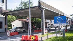 Keine freie Durchfahrt mehr von Slowenien nach Italien (Archivbild) | Keine freie Durchfahrt mehr von Slowenien nach Italien (Archivbild)