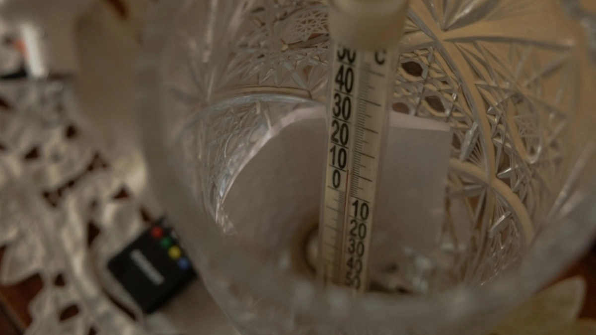 Kälte und Stromausfälle prägen den Alltag der Menschen in Ukraine | Kälte und Stromausfälle prägen den Alltag der Menschen in Ukraine