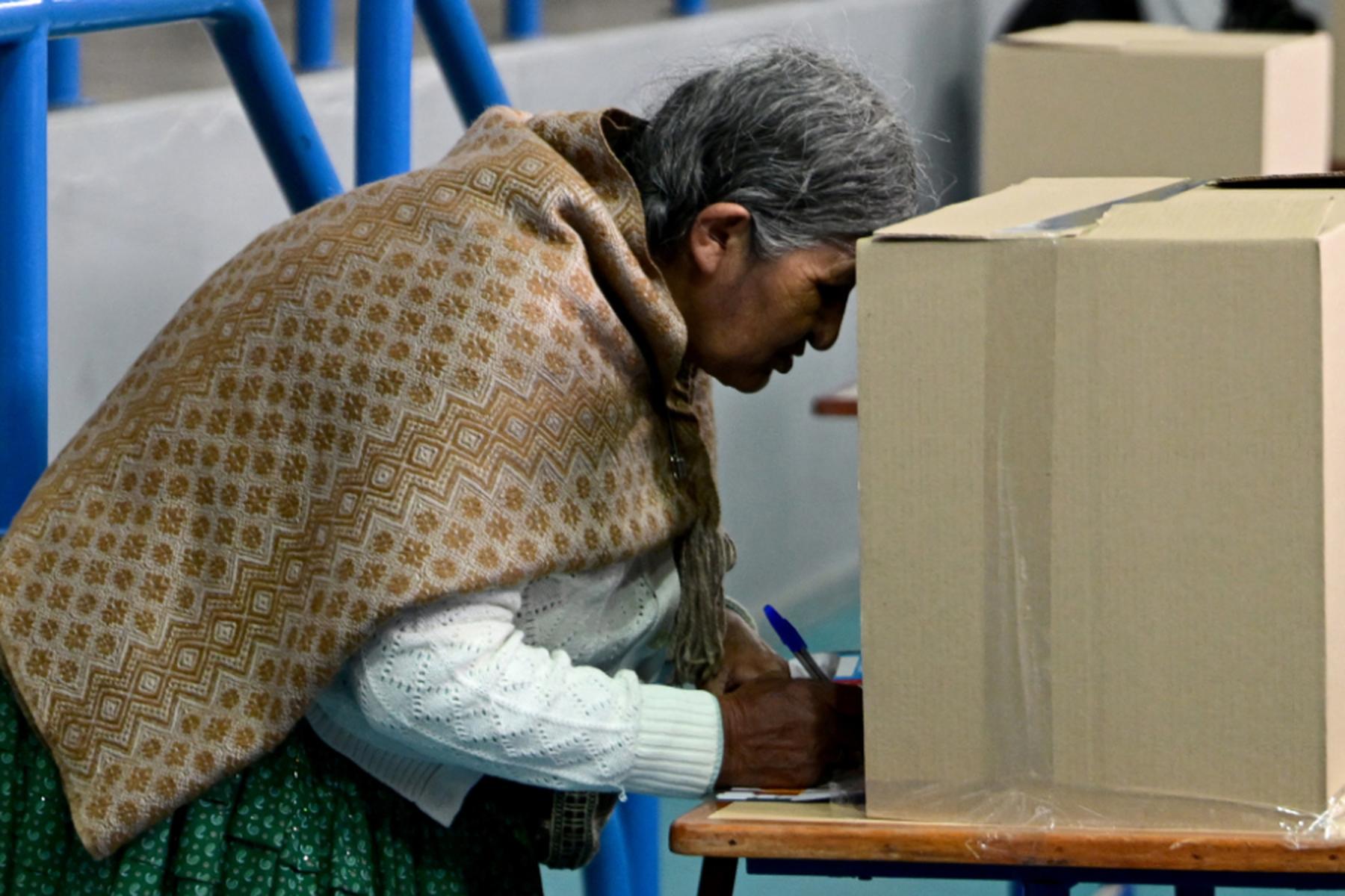 La Paz: Präsidentschafts- und Parlamentswahlen in Bolivien im Gange