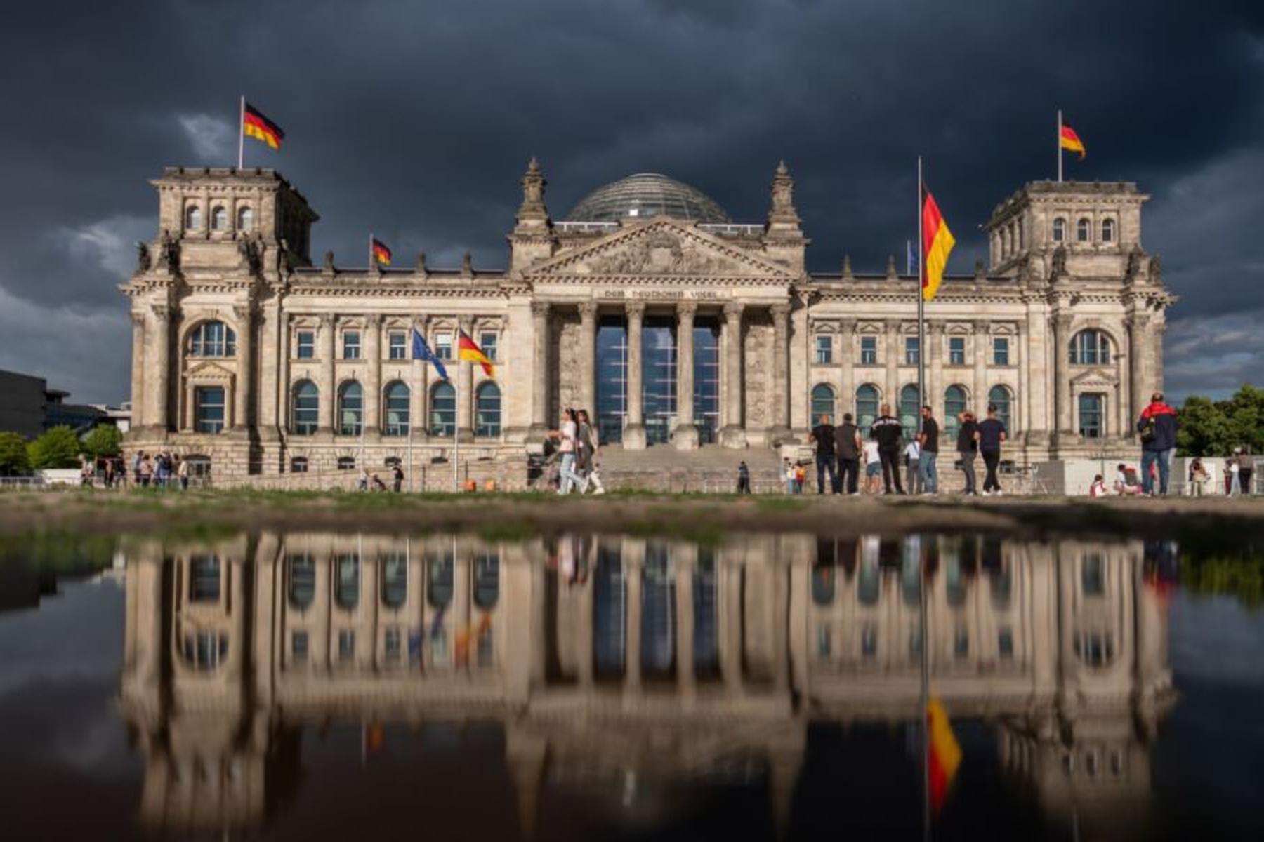 Berlin: Deutschem Haushalt fehlen bis 2029 mehr als 170 Mrd. Euro