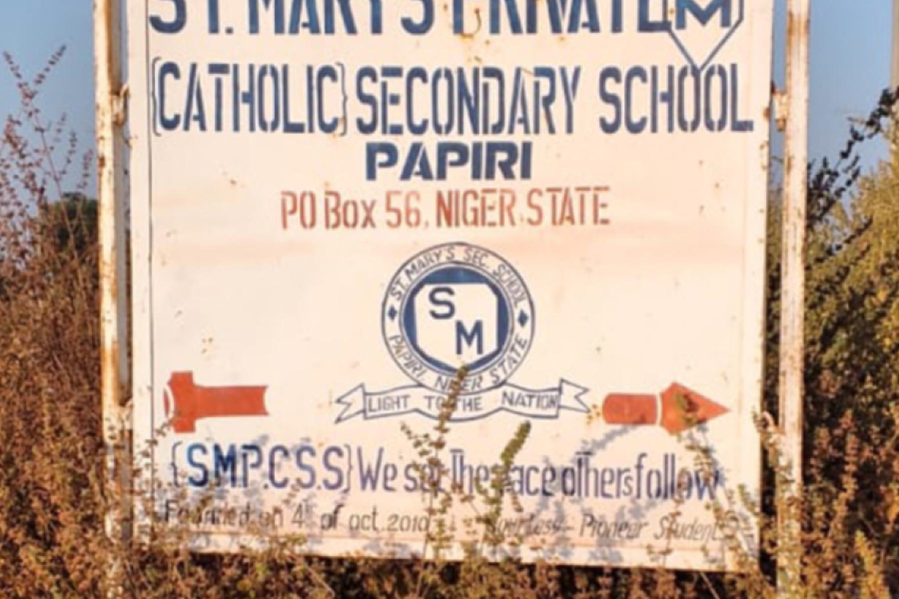 Abuja: TV: 100 in Nigeria entführte Schulkinder wieder frei