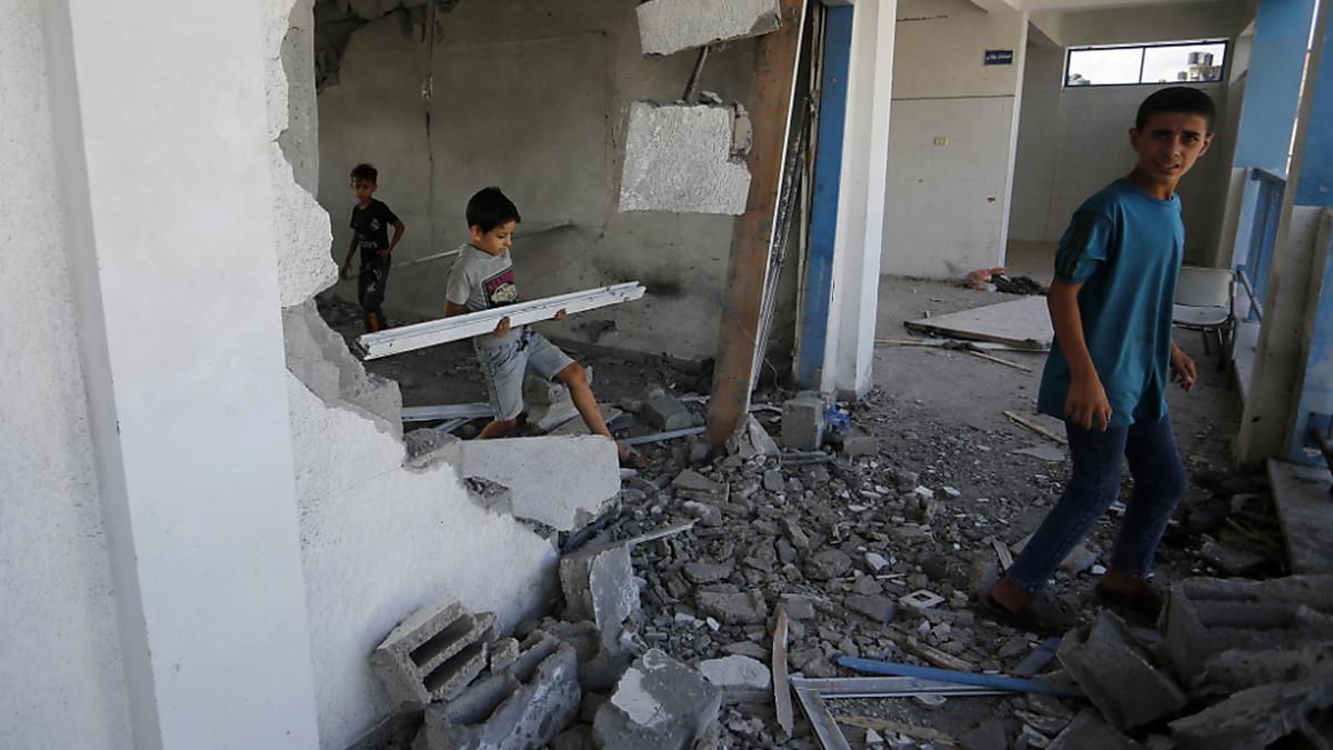 Eine UNO-Schule in Al-Maghazi nach einem Angriff Israels im Oktober