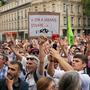 Tausende in Paris auf der Straße | Tausende in Paris auf der Straße