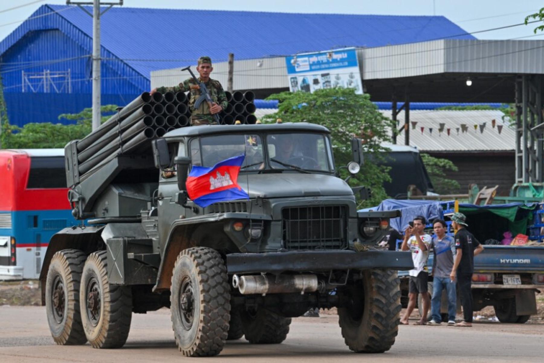 Bangkok/Phnom Penh: Erneut schwere Gefechte zwischen Thailand und Kambodscha