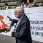 Schweizer Ex-Minister Blocher reichte Neutralitätsinitiative ein | Schweizer Ex-Minister Blocher reichte Neutralitätsinitiative ein