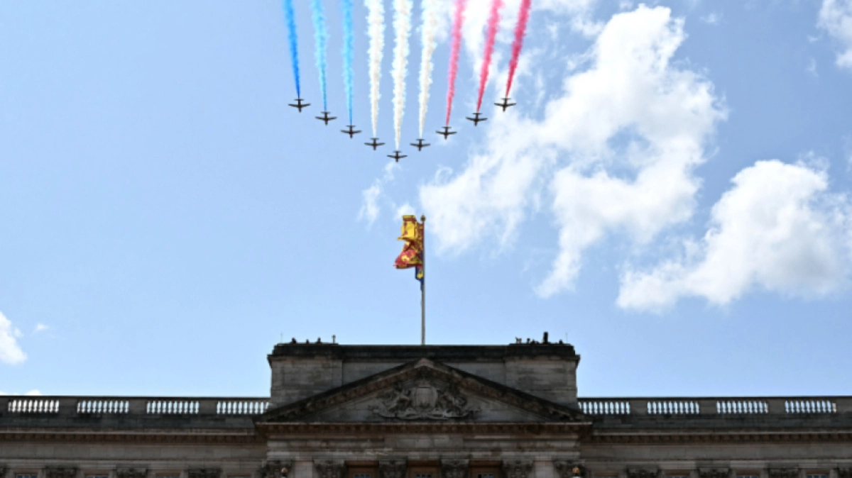 Flugshow über dem Buckingham Palace während der Geburtstagsparade 2025 | Flugshow über dem Buckingham Palace während der Geburtstagsparade 2025