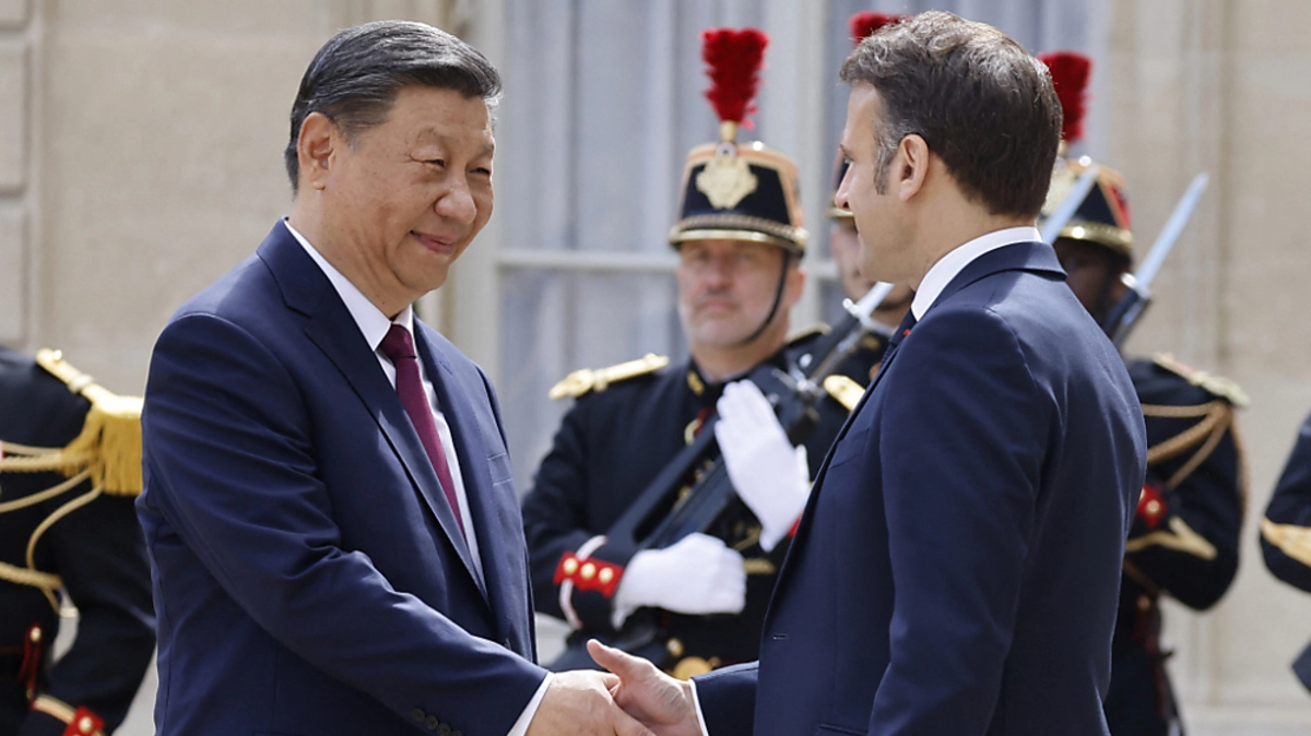 Treffen in Paris - Am Dienstag geht es in die Berge | Treffen in Paris - Am Dienstag geht es in die Berge