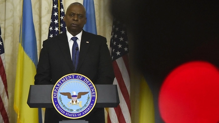 US-Verteidigungsminister war unlängst in der Ukraine | US-Verteidigungsminister war unlängst in der Ukraine