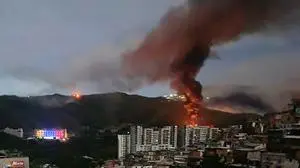 Venezuela wurde am Samstag von Explosionen erschüttert. | Venezuela wurde am Samstag von Explosionen erschüttert.
