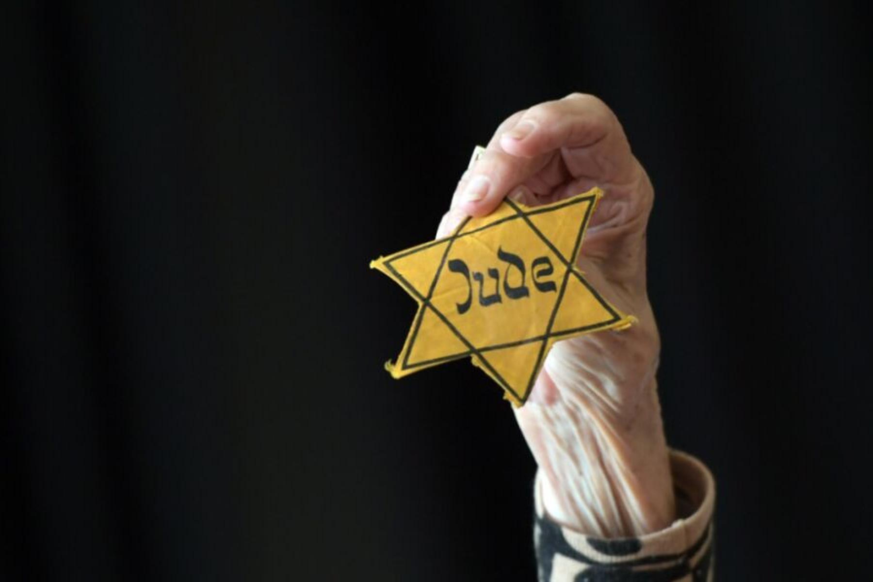 Neuss: Kritik an Versteigerung persönlicher Dokumente von NS-Opfern