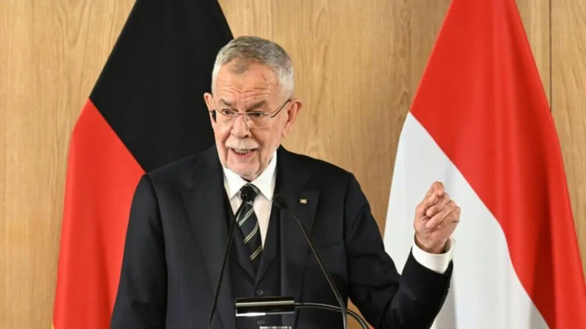 Österreichische Politiker äußern sich zum Jahrestag des Kriegbeginns | Österreichische Politiker äußern sich zum Jahrestag des Kriegbeginns