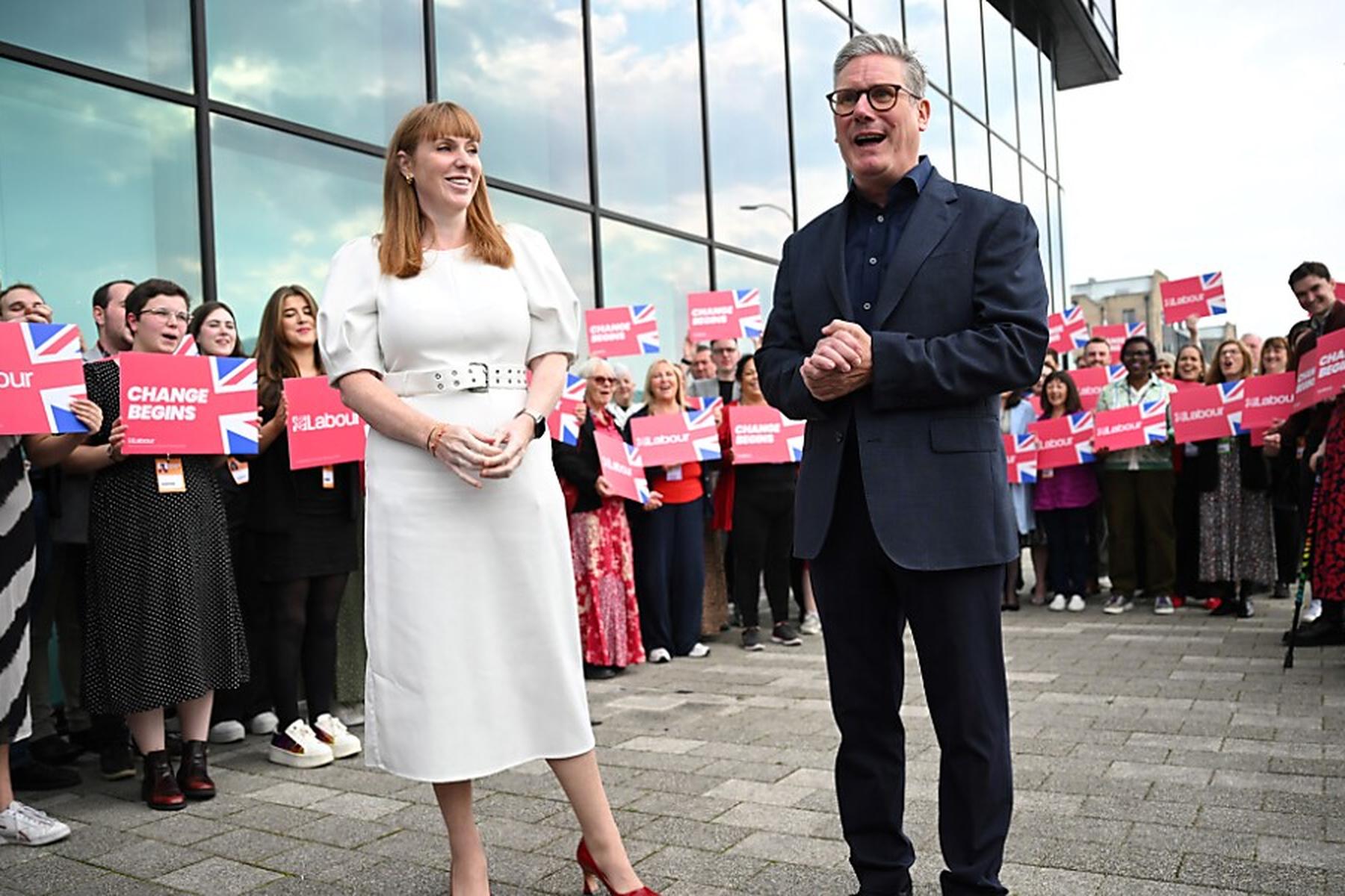 Wegen Steueraffäre: Regierungsumbau in London nach Rücktritt von Starmers Vize Rayner