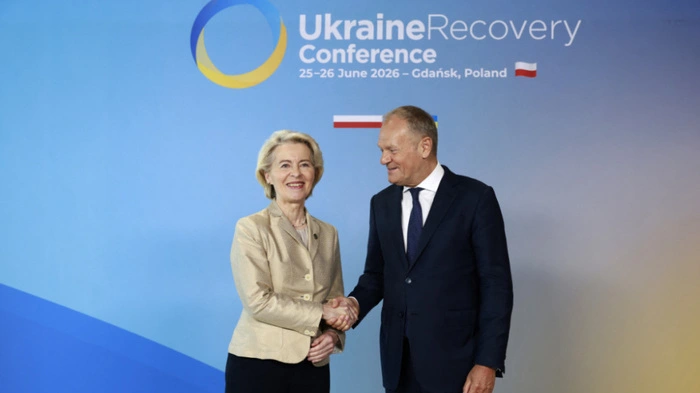 EU-Kommissionspräsidentin von der Leyen mit Polens Premier Tusk | EU-Kommissionspräsidentin von der Leyen mit Polens Premier Tusk