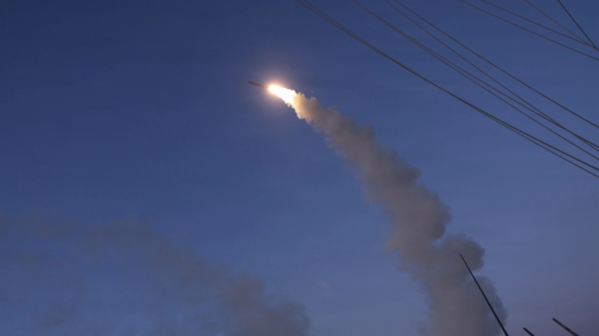 Die wechselseitigen Raketenangriffe gingen auch am Montag weiter | Die wechselseitigen Raketenangriffe gingen auch am Montag weiter