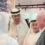Bundeskanzler Stocker, Adnoc-CEO Al Jaber und Emsteel-CEO im Gespräch | Bundeskanzler Stocker, Adnoc-CEO Al Jaber und Emsteel-CEO im Gespräch