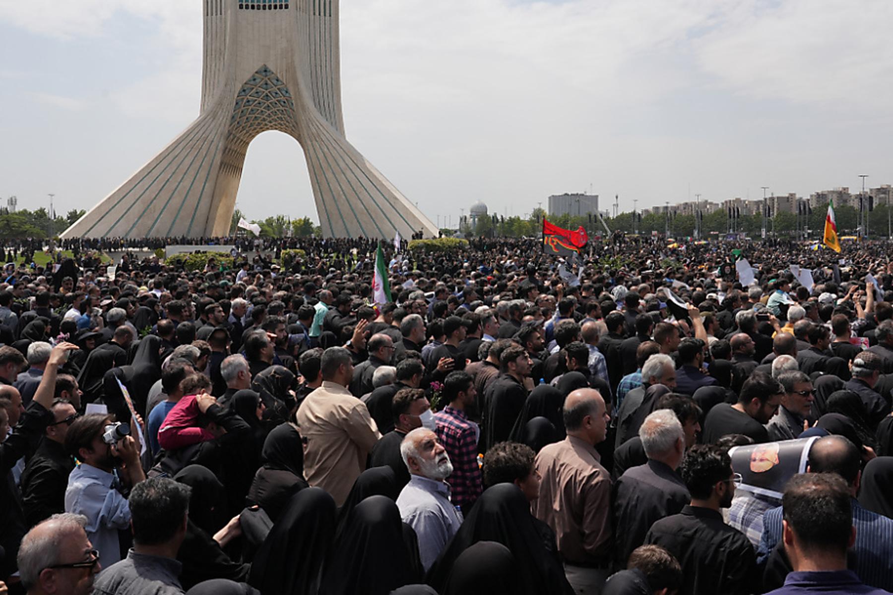 Teheran: Verunglückter iranischer Präsident soll beerdigt werden