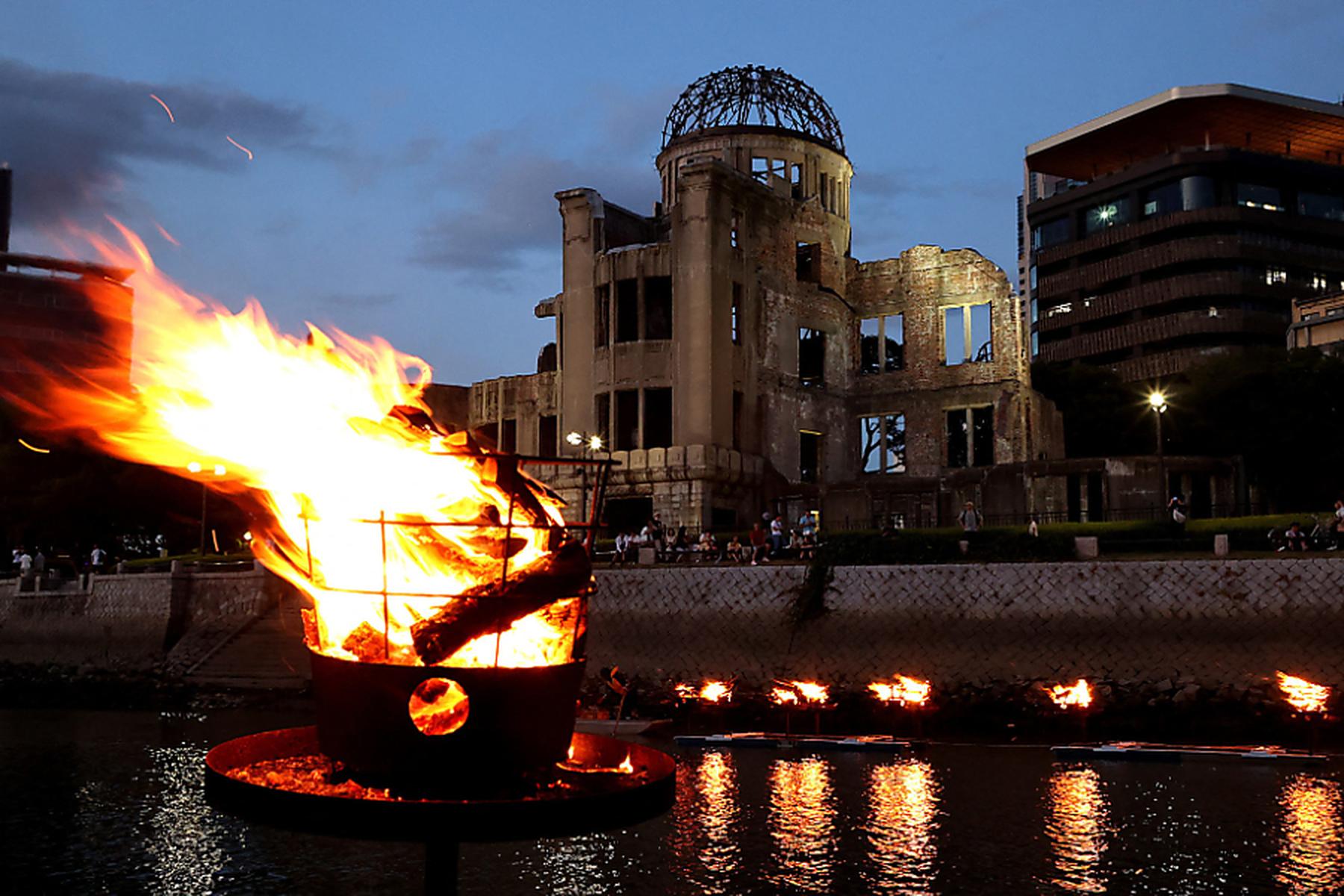 Hiroshima: Japan gedenkt Atombomben-Opfern von Hiroshima