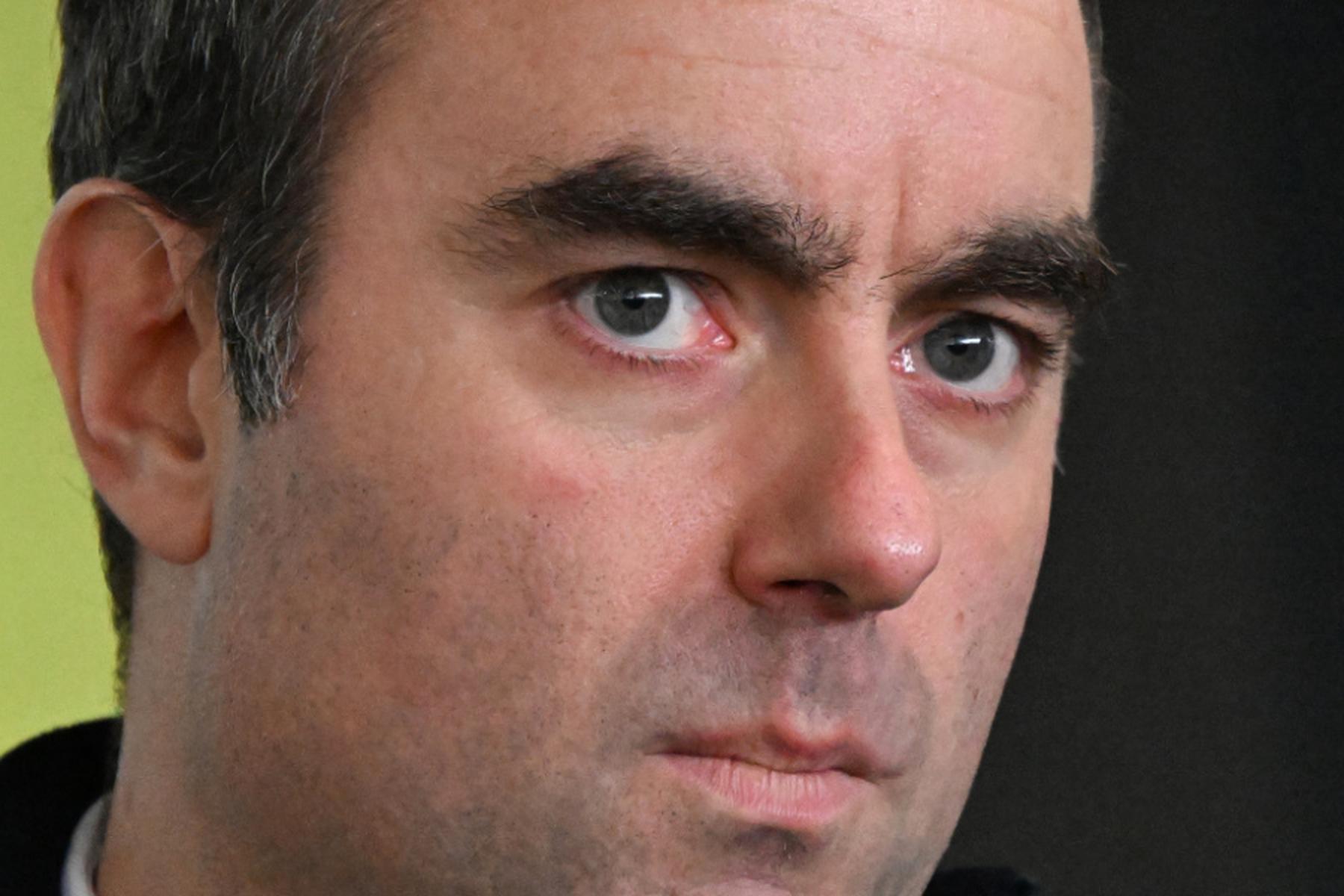 Paris: Frankreichs Budgetentwurf 2026 im Parlament gescheitert