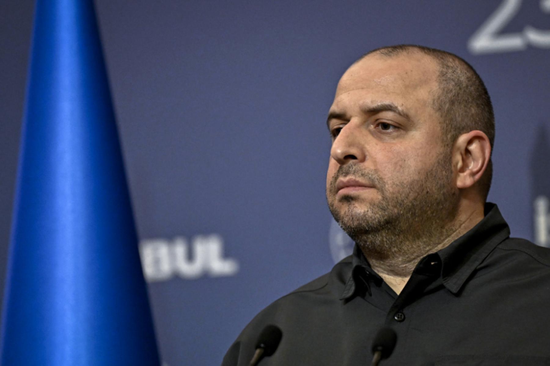 Kiew (Kyjiw)/Washington: Ukrainisches Verhandlungsteam unterwegs in die USA