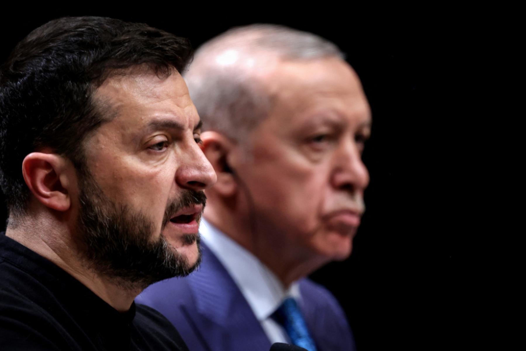 Selenski v Ankari poskuša oživiti diplomatska prizadevanja za končanje vojne v Ukrajini