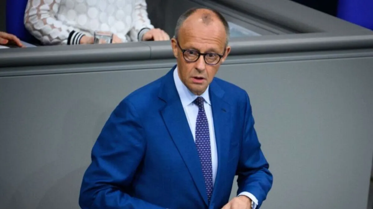 Merz verkündet wichtigen Rüstungsdeal im Bundestag | Merz verkündet wichtigen Rüstungsdeal im Bundestag
