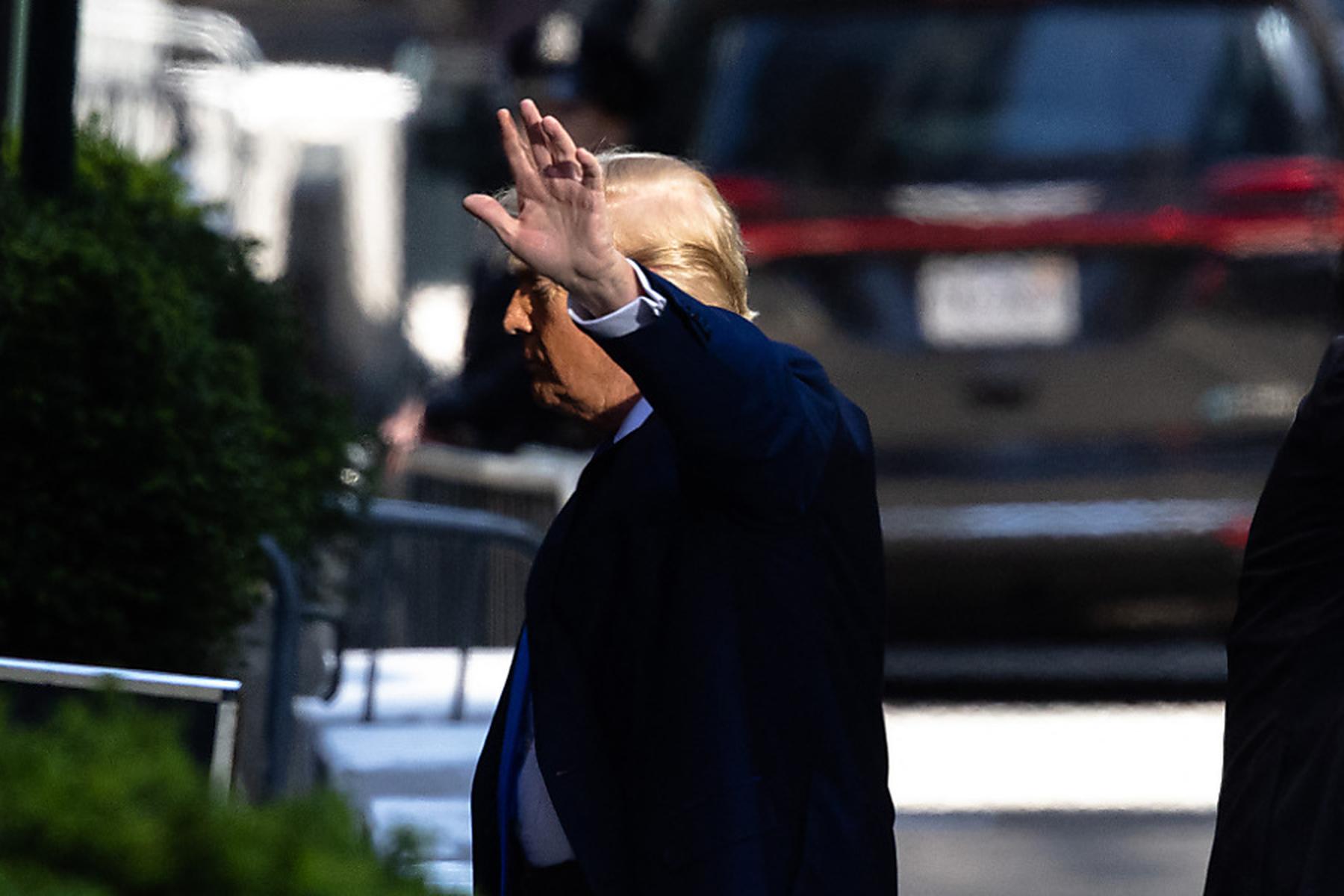 New York: Trump-Zeuge bestätigt Deal gegen Negativberichte