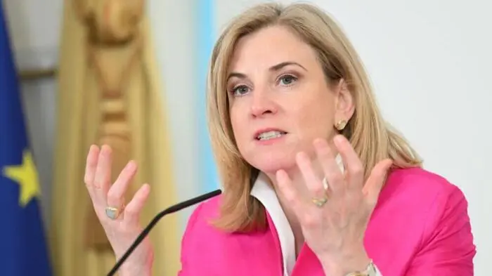 Außenministerin Beate Meinl-Reisinger vertritt Österreich | Außenministerin Beate Meinl-Reisinger vertritt Österreich