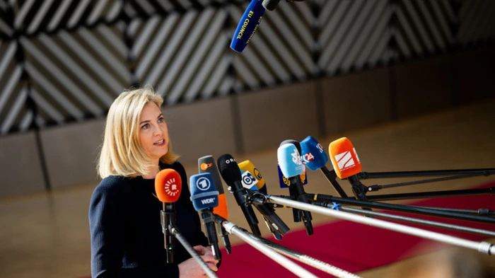 Außenministerin Meinl-Reisinger bei Treffen mit Amtskollegen in Brüssel | Außenministerin Meinl-Reisinger bei Treffen mit Amtskollegen in Brüssel