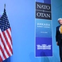 US-Präsident verblüfft zum Abschluss des NATO-Gipfels die Journalisten | US-Präsident verblüfft zum Abschluss des NATO-Gipfels die Journalisten